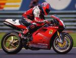 Carl Fogarty taking the 916 to the 1995 WSB championship