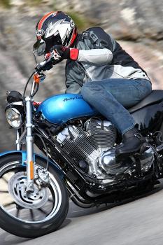 Harley_SuperLow_01