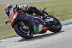 Aprilia_RSV4_APRC_05