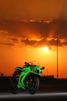 Kawasaki_ZX10R_11_23