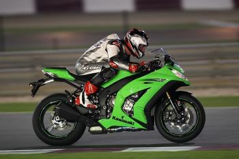 Kawasaki_ZX10R_11_26