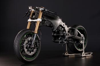 Kawasaki_ZX10R_11_51