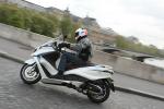 Piaggio_X10_18