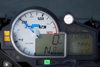 BMW_HP4_23 BMW_HP4_23