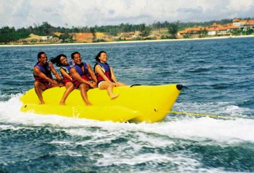 banana-boat.jpg banana-boat.jpg