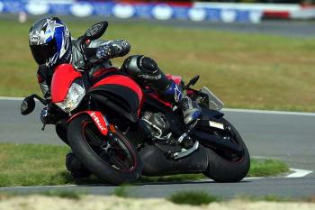 Buell_1125CR_04