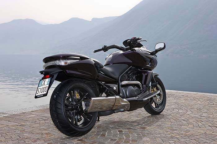 Honda Dn 01 >> Honda Dn 01 Ash On Bikes Honda Dn 01 >> Honda Dn 01 Ash On Bikes
