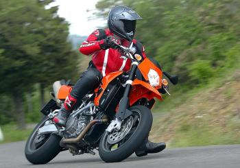 KTM_950SM