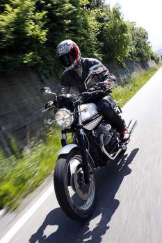 MotoGuzzi_V7_Classic_23