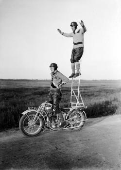 Moto_Legende_09