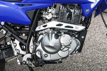 Suzuki_DR125SM_14