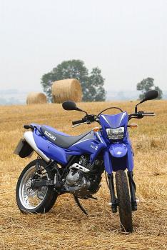 Suzuki_DR125SM_16
