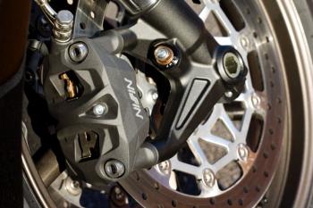 TriumphDaytona_13