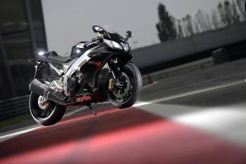 Aprilia_RSV4R_23 Aprilia_RSV4R_23