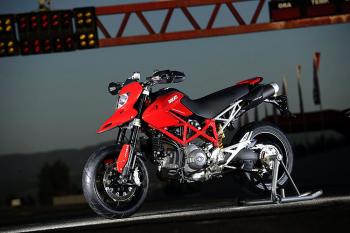 Ducati_Hypermotard_Evo11_18 Ducati_Hypermotard_Evo11_18