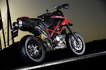 Ducati_Hypermotard_Evo11_22 Ducati_Hypermotard_Evo11_22