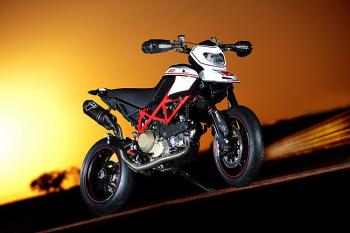 Ducati_Hypermotard_Evo11_26 Ducati_Hypermotard_Evo11_26