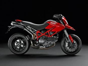 Duke_Hyper_796_01 Duke_Hyper_796_01