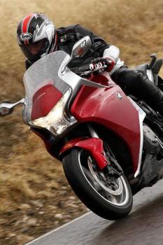 Honda_VFR1200F29