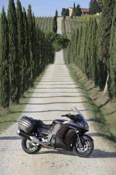 Kawasaki_1400GTR_01 Kawasaki_1400GTR_01