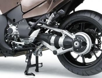 Kawasaki_1400GTR_18 Kawasaki_1400GTR_18