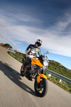 Kawasaki_Versys_10_12