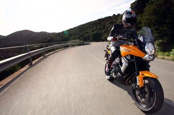 Kawasaki_Versys_10_16 Kawasaki_Versys_10_16