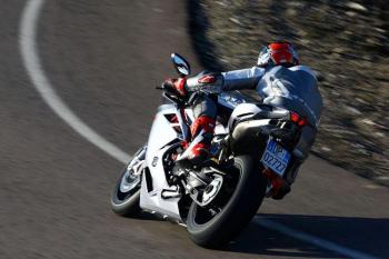 MV_F4_2010_07 MV_F4_2010_07