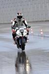 S1000RR lifts its rear wheel even in the wet (this on the Metzeler M5 launch) with a tall rider